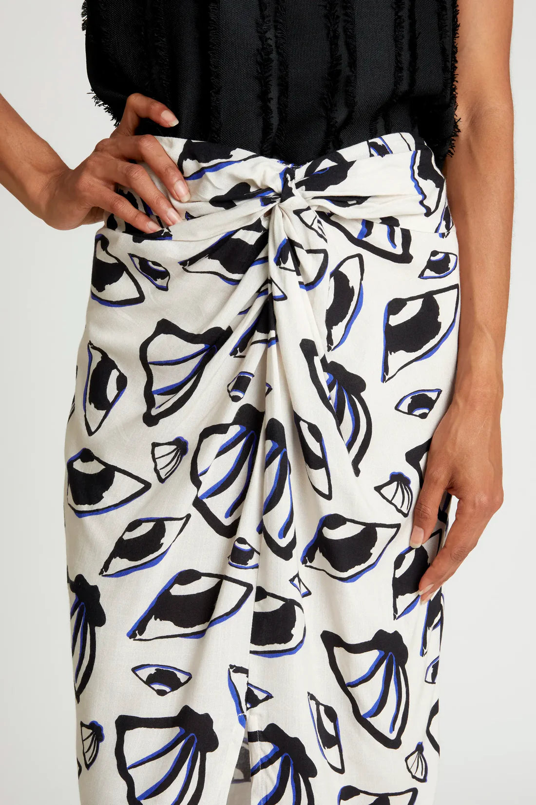 Falda midi – estampado Concha