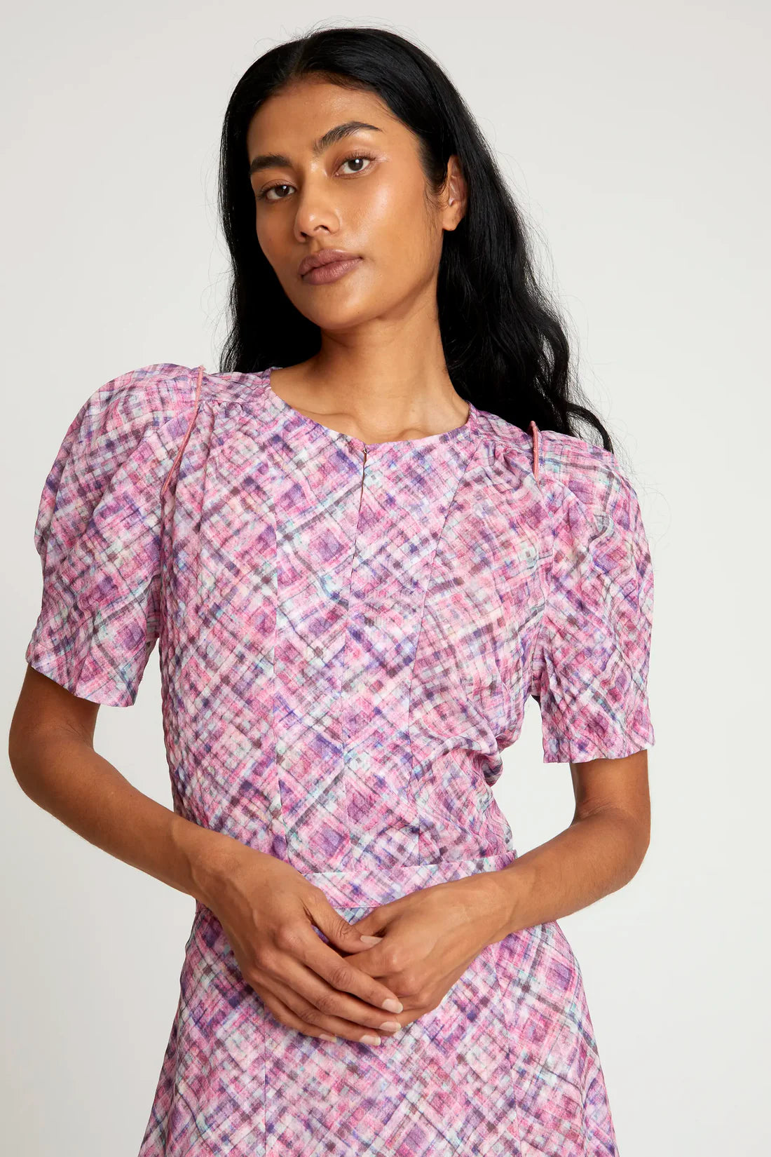 Top de cuadros rosa