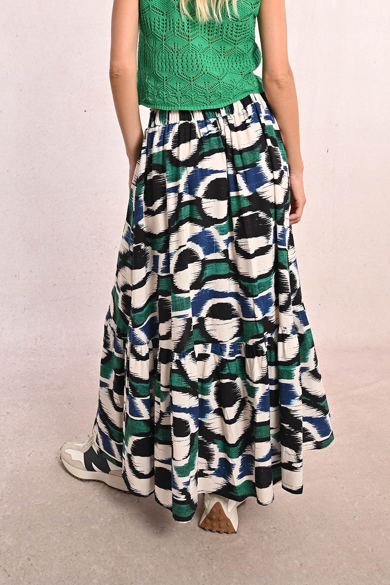 Falda larga con pliegues y estampado