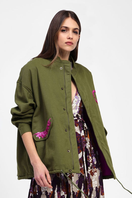 Chaqueta verde con corazones de lentejuelas – DIXIE