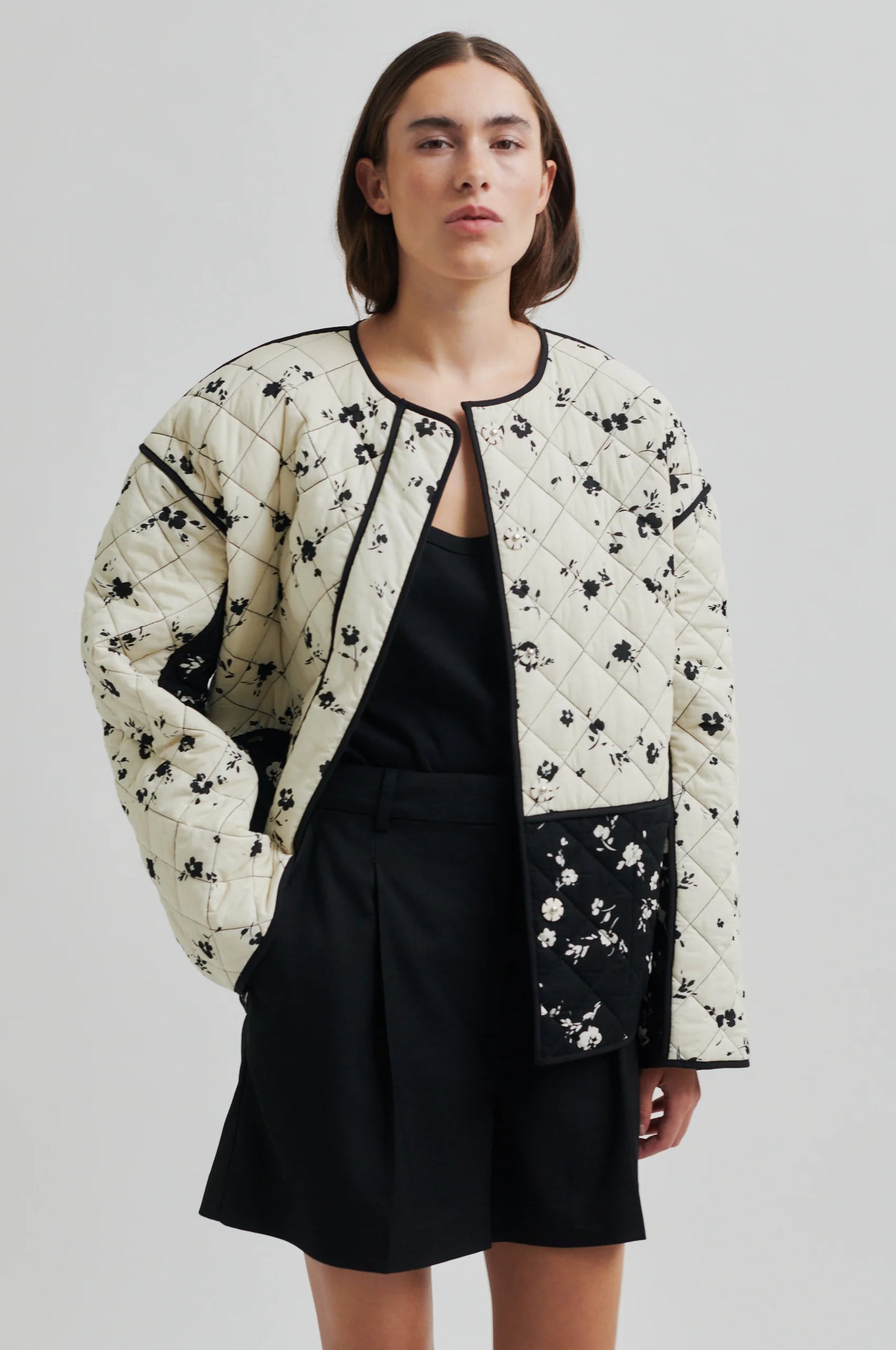 Quin Jacket – Second Female